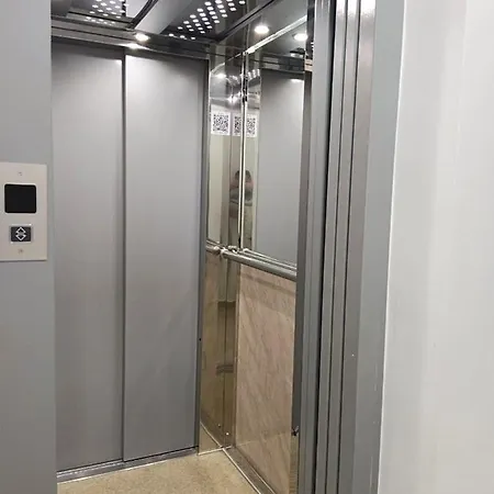 Golden Star 1 Daire Saranda