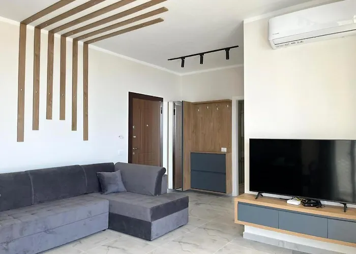 Golden Star 1 Sarandë