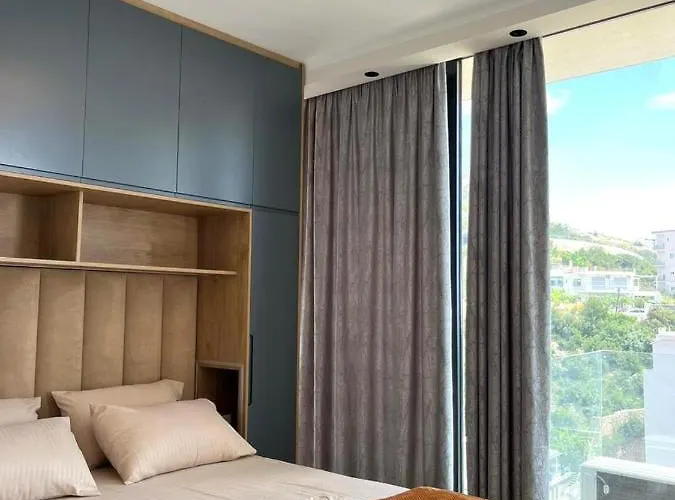 Apartment Golden Star 1