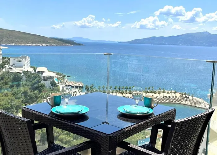 Apartment Golden Star 1 *