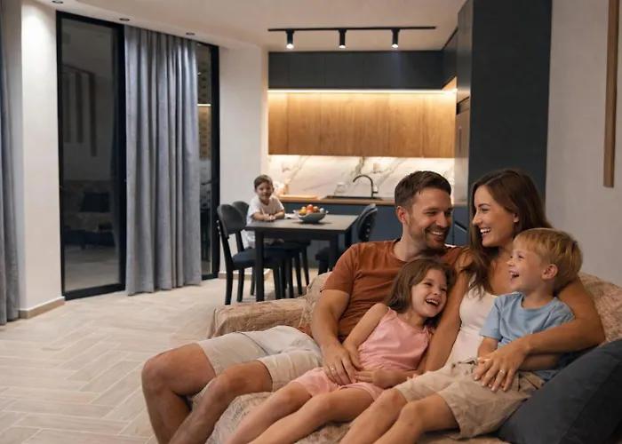 Golden Star 1 * Sarandë